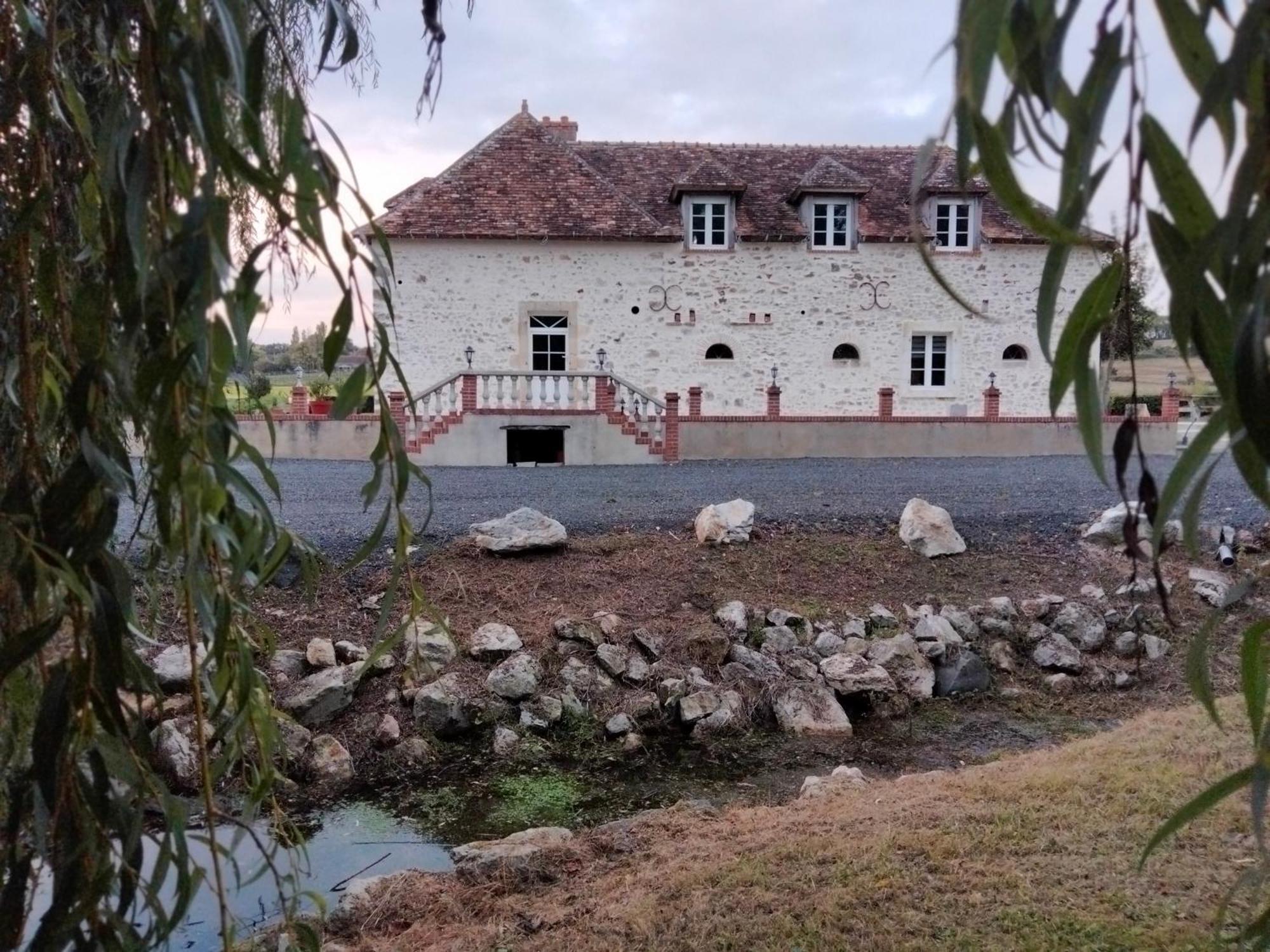 Вилла Gite & Chambre D'Hotes Du Moulin Brulon Экстерьер фото